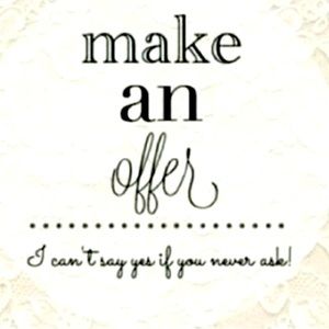 LUXURY ITEMS! Accepting all REASONABLE offers! 💕